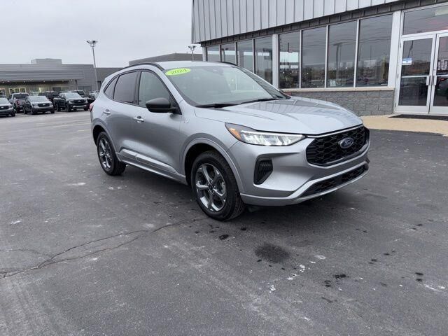 2024 Ford Escape ST-Line — photo 1 of 26