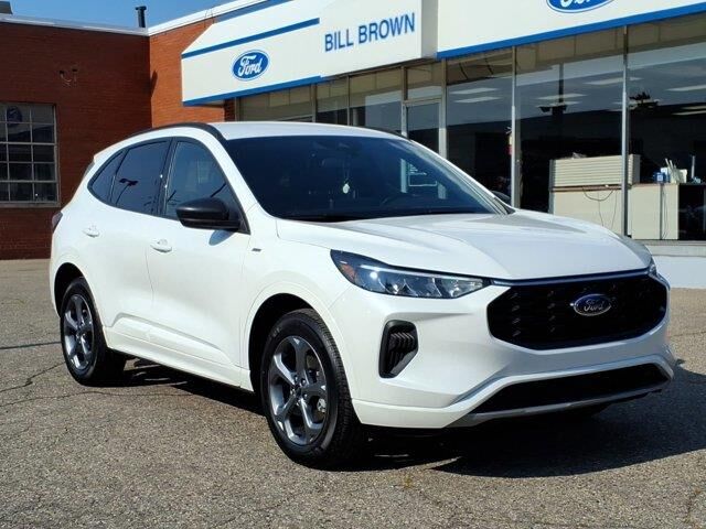 2024 Ford Escape ST-Line — photo 1 of 13