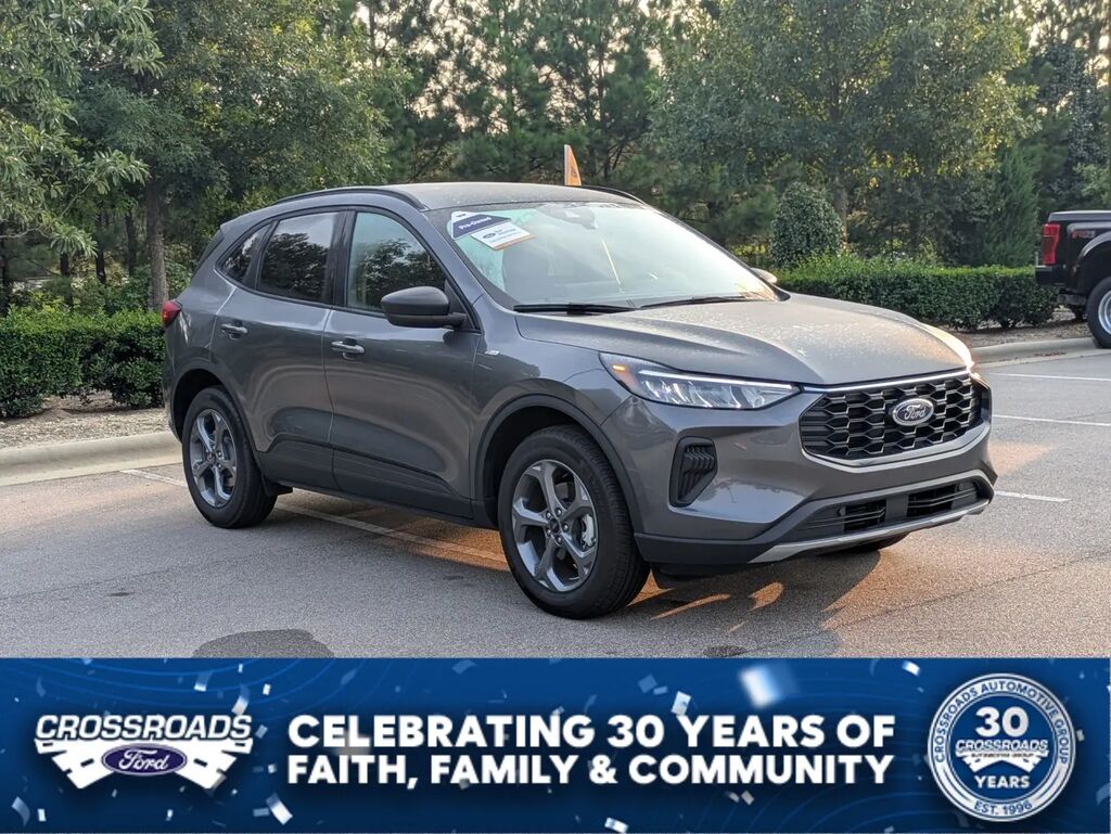 2025 Ford Escape ST-Line — photo 1 of 26