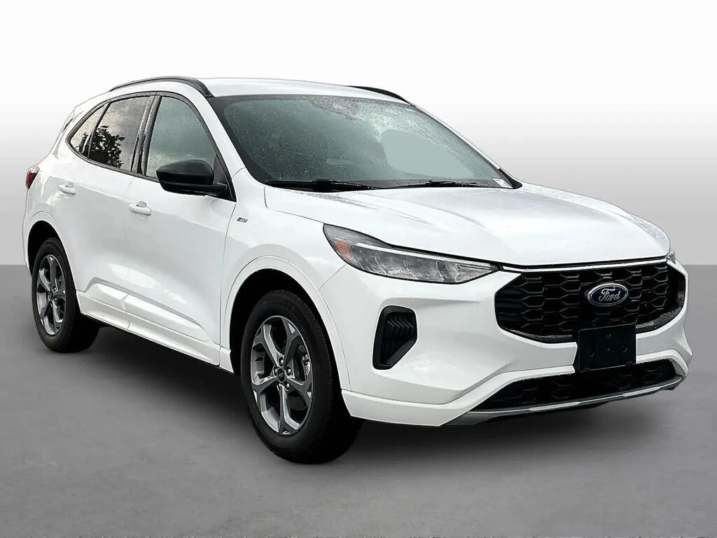 2023 Ford Escape ST-Line — photo 1 of 13