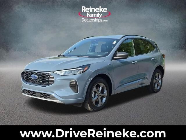 2024 Ford Escape ST-Line — photo 1 of 26