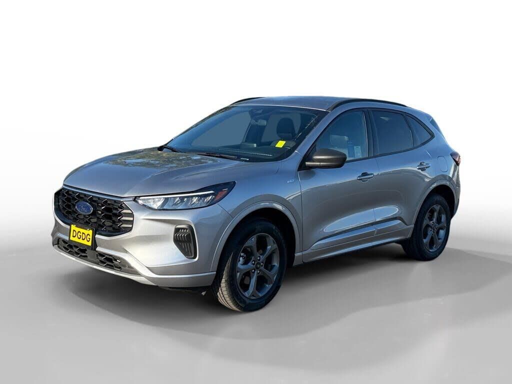 2024 Ford Escape ST-Line — photo 1 of 1