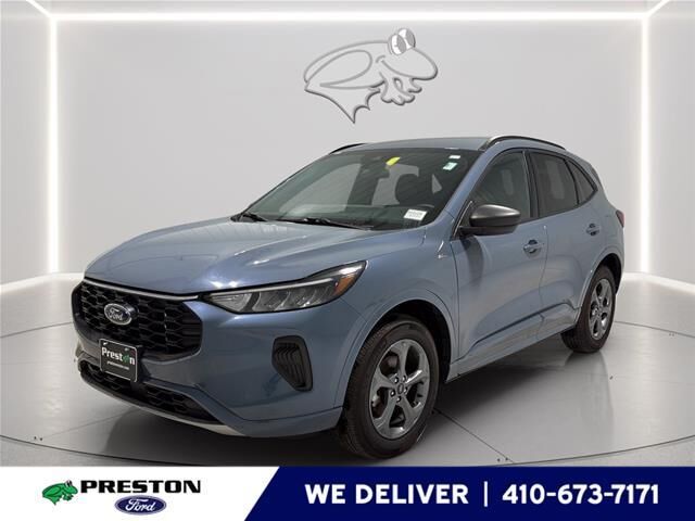 2024 Ford Escape ST-Line — photo 1 of 26