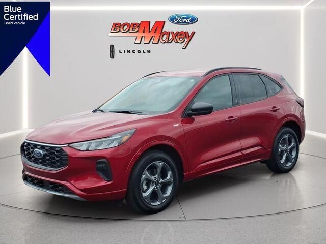 2024 Ford Escape ST-Line — photo 1 of 27