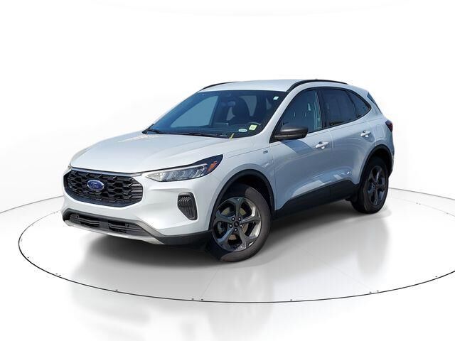 2025 Ford Escape ST-Line — photo 1 of 13