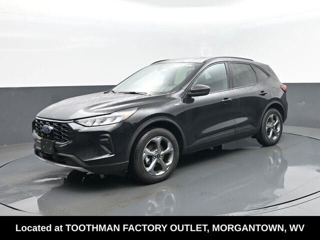 2025 Ford Escape ST-Line — photo 1 of 7