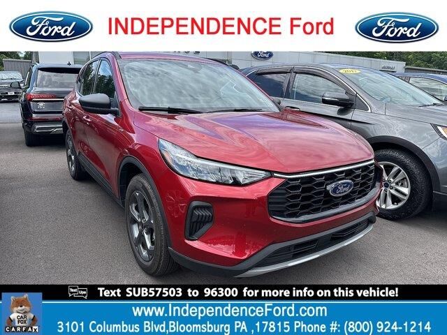 2025 Ford Escape ST-Line — photo 1 of 26