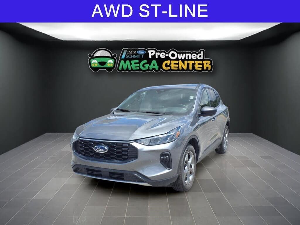 2026 Ford Escape ST-Line — photo 1 of 1