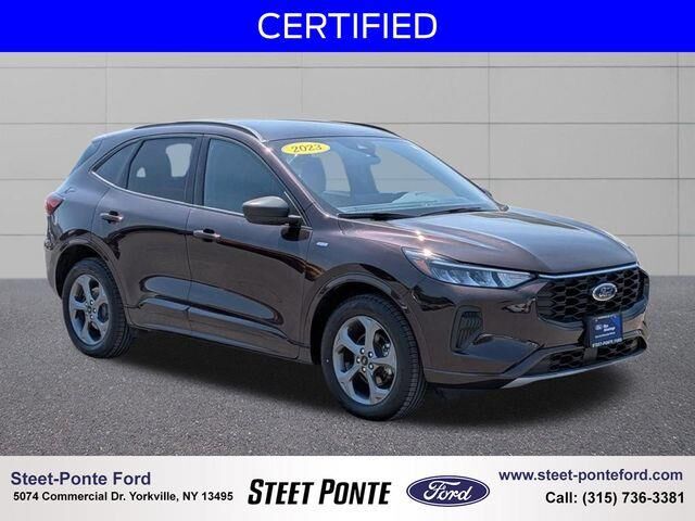 2023 Ford Escape ST-Line — photo 1 of 13