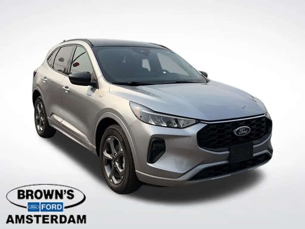 2023 Ford Escape ST-Line — photo 1 of 13