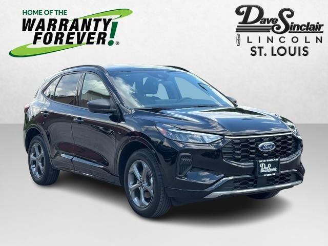 2024 Ford Escape ST-Line — photo 1 of 25