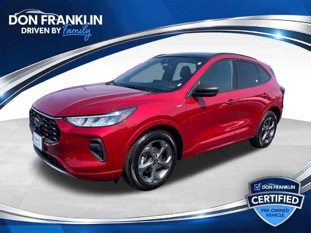 2023 Ford Escape ST-Line — photo 1 of 13