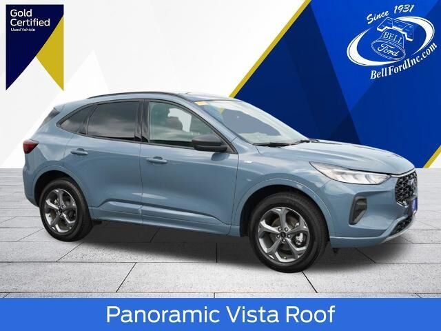 2024 Ford Escape ST-Line — photo 1 of 39