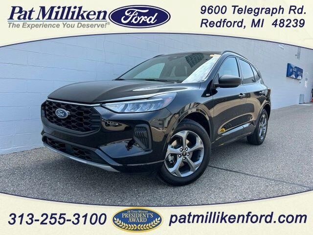 2024 Ford Escape ST-Line — photo 1 of 13