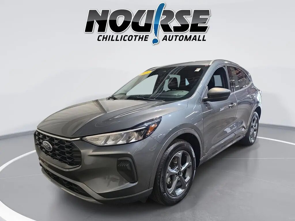 2023 Ford Escape ST-Line — photo 1 of 13