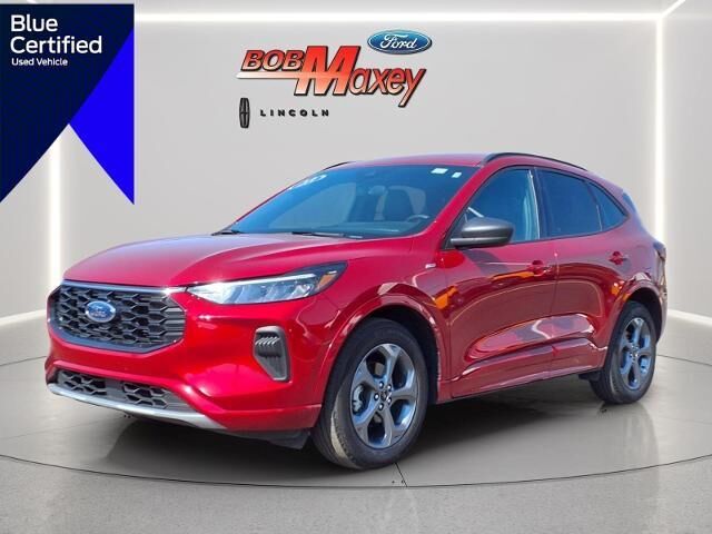 2023 Ford Escape ST-Line — photo 1 of 26
