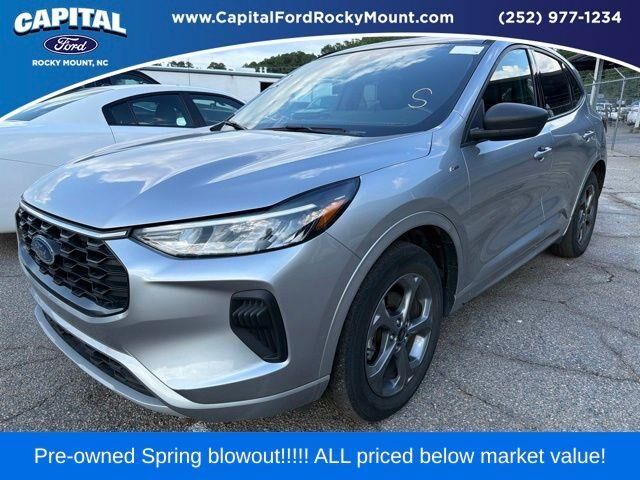 2023 Ford Escape ST-Line — photo 1 of 26