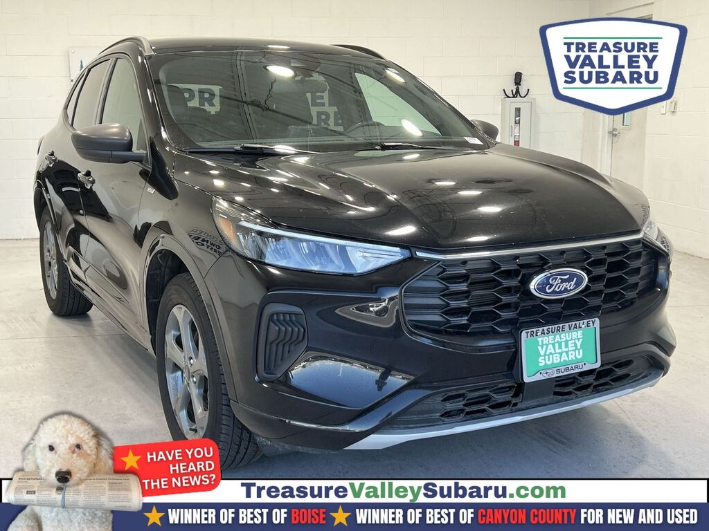 2024 Ford Escape ST-Line — photo 1 of 13