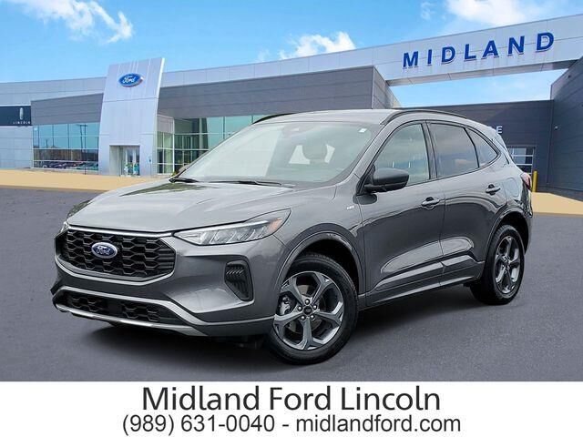 2024 Ford Escape ST-Line — photo 1 of 26