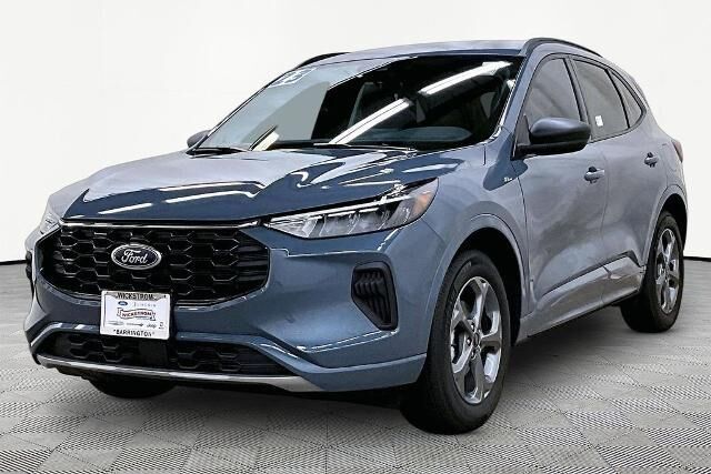 2023 Ford Escape ST-Line — photo 1 of 6