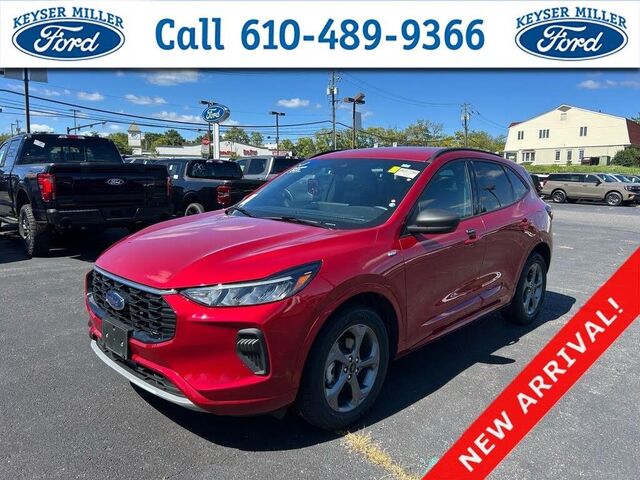 2023 Ford Escape ST-Line