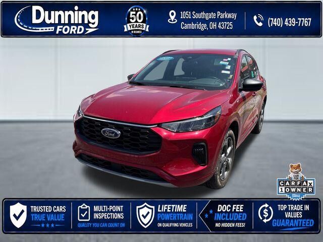 2023 Ford Escape ST-Line — photo 1 of 1