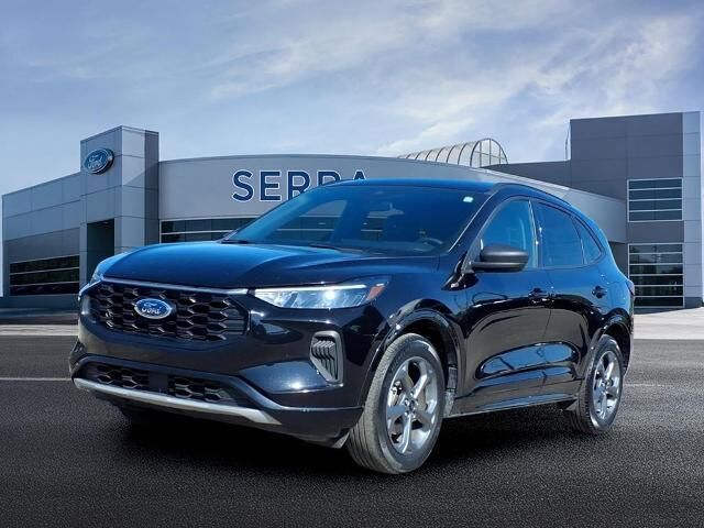2024 Ford Escape ST-Line — photo 1 of 26