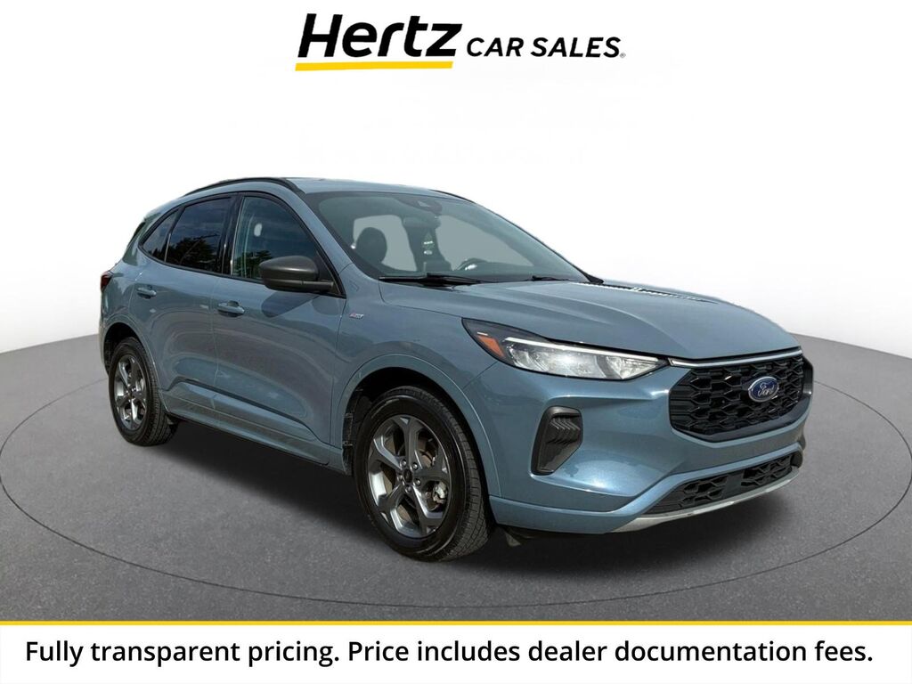 2024 Ford Escape ST-Line — photo 1 of 13