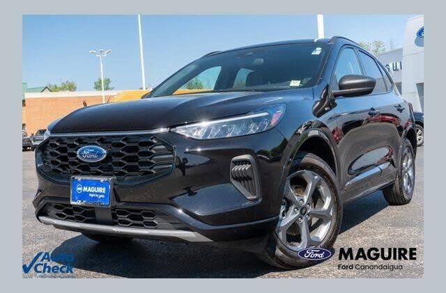 2024 Ford Escape ST-Line — photo 1 of 1