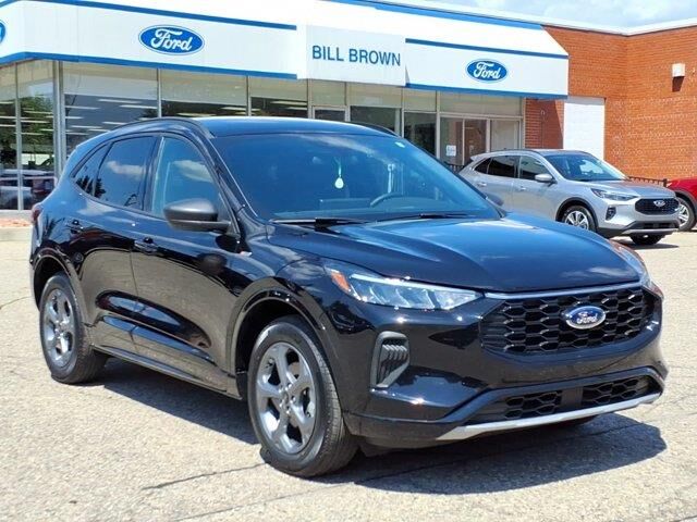 2024 Ford Escape ST-Line — photo 1 of 26