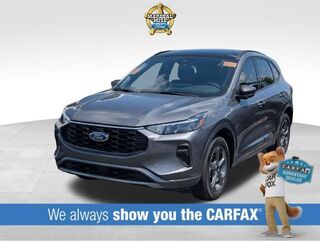 2024 Ford Escape ST-Line — photo 1 of 26