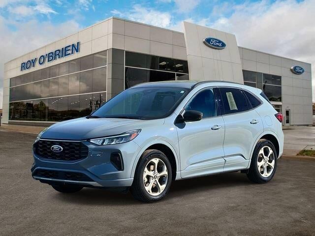 2024 Ford Escape ST-Line — photo 1 of 26