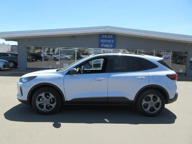 2025 Ford Escape ST-Line — photo 1 of 13