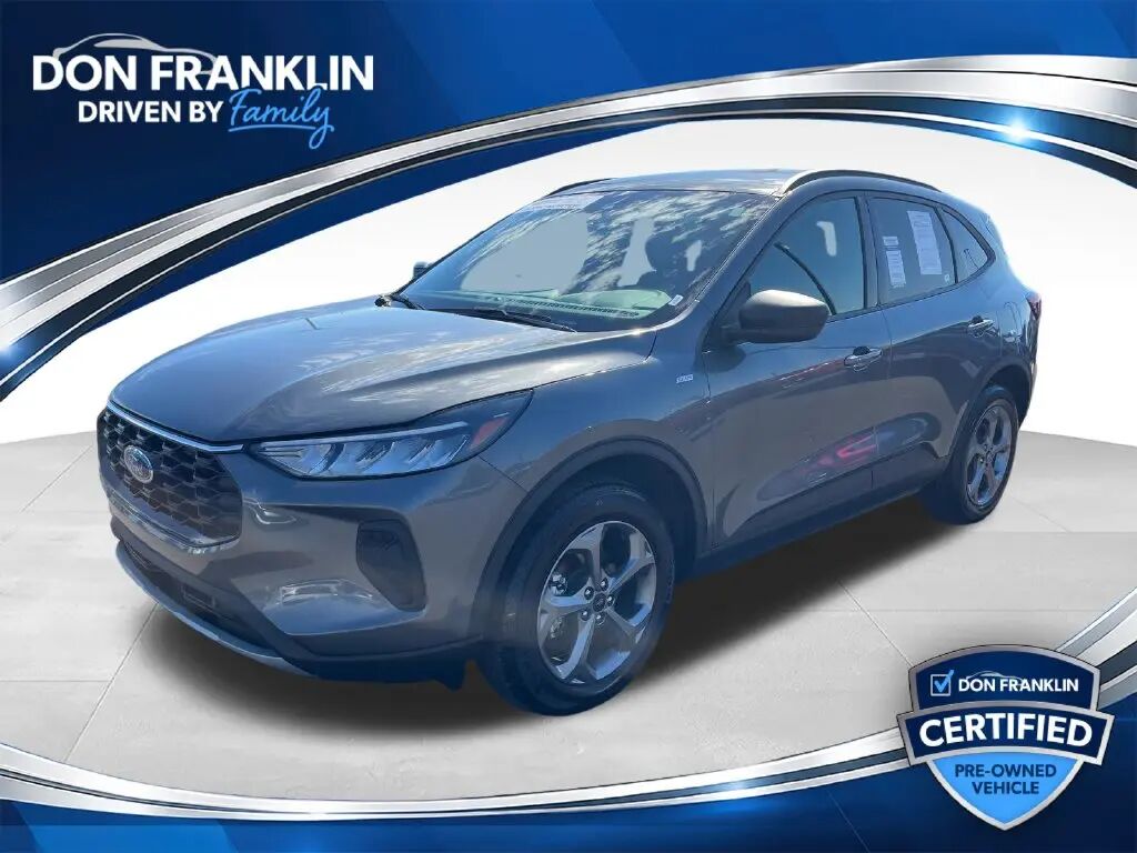 2025 Ford Escape ST-Line — photo 1 of 13