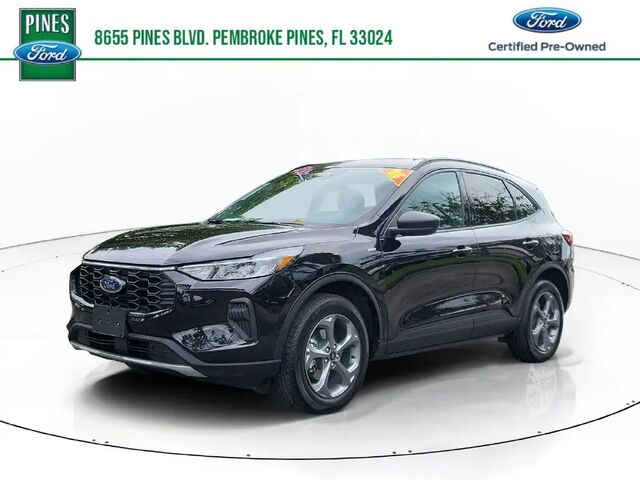 2025 Ford Escape ST-Line