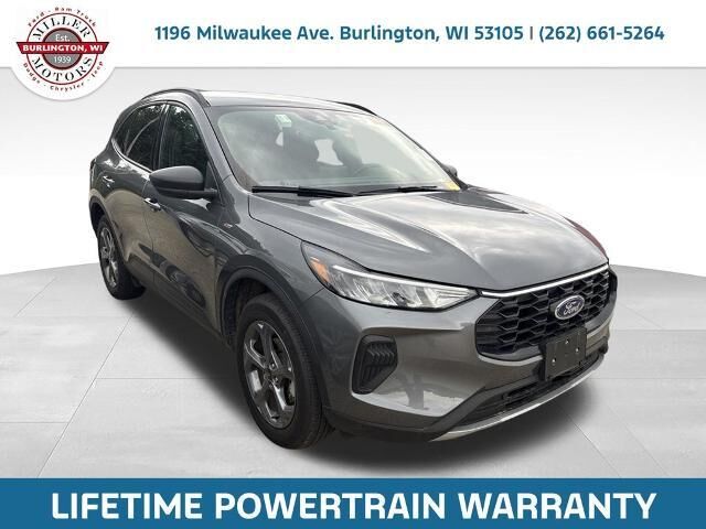 2025 Ford Escape ST-Line — photo 1 of 39