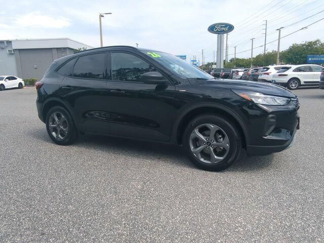 2026 Ford Escape ST-Line — photo 1 of 22