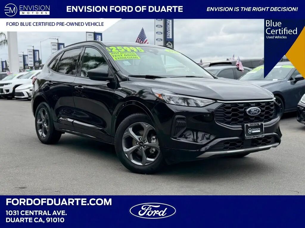 2023 Ford Escape ST-Line — photo 1 of 18