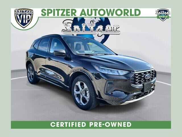 2024 Ford Escape ST-Line — photo 1 of 13