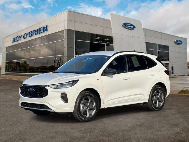 2024 Ford Escape ST-Line — photo 1 of 13