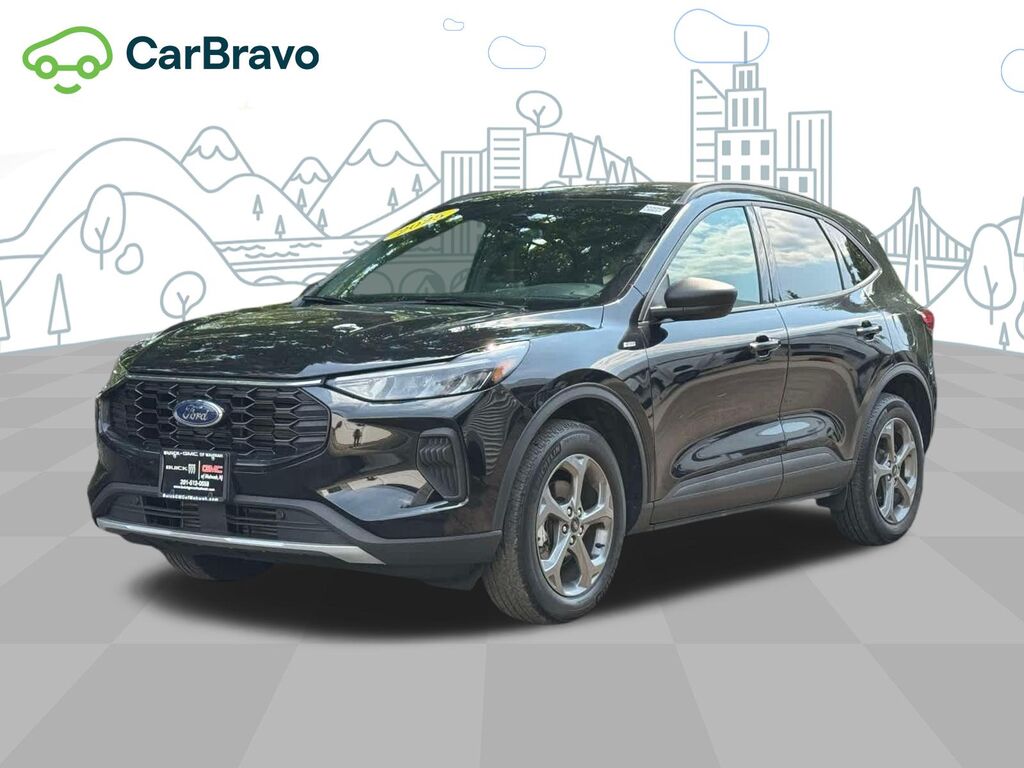 2025 Ford Escape ST-Line — photo 1 of 6