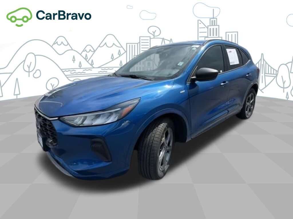 2023 Ford Escape ST-Line — photo 1 of 6