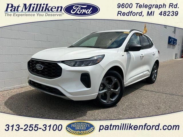 2024 Ford Escape ST-Line — photo 1 of 13