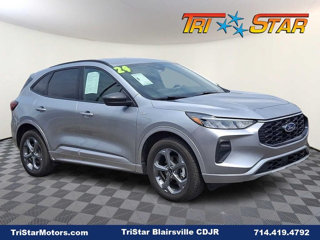 2024 Ford Escape ST-Line — photo 1 of 2