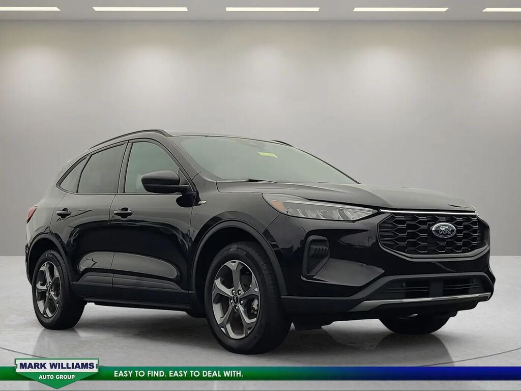 2025 Ford Escape ST-Line — photo 1 of 12