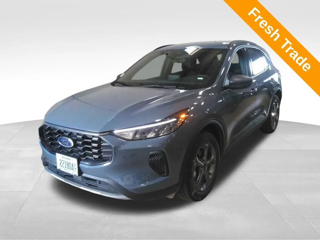 2026 Ford Escape ST-Line — photo 1 of 22
