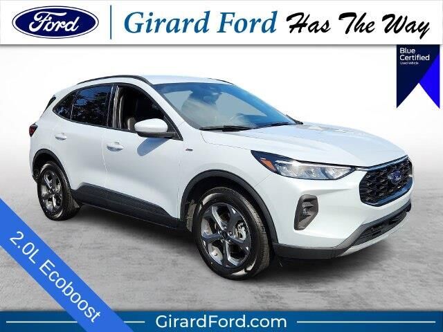 2025 Ford Escape ST-Line Select