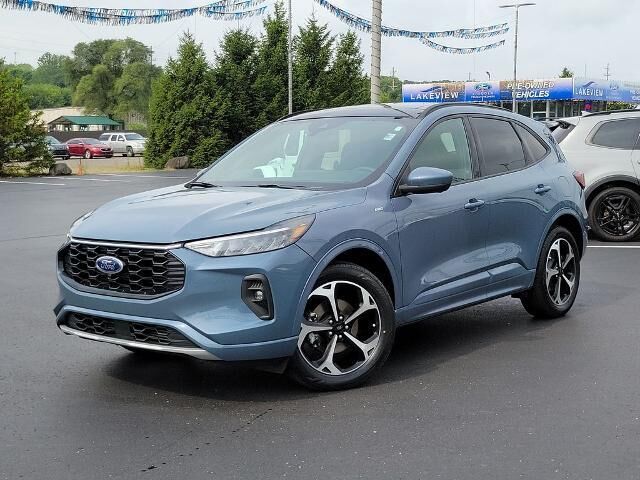 2023 Ford Escape ST-Line Select — photo 1 of 26