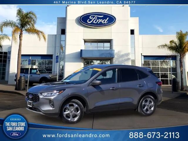 2025 Ford Escape ST-Line Select