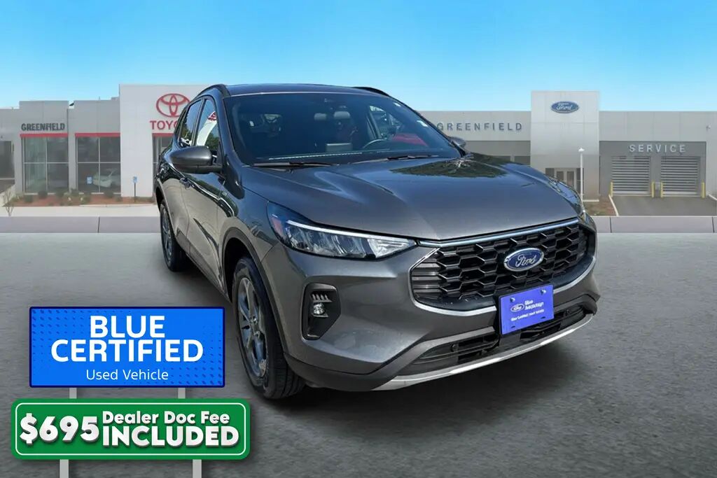 2025 Ford Escape ST-Line Select — photo 1 of 41